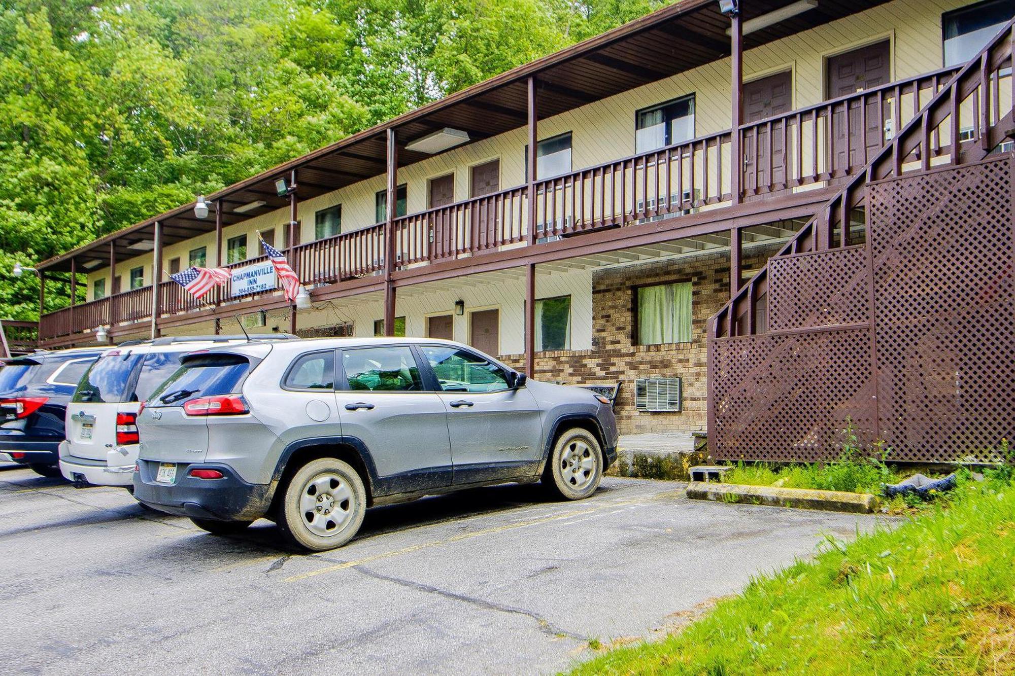 Oyo Hotel Chapmanville Inn, Wv - Hwy 119 Екстер'єр фото